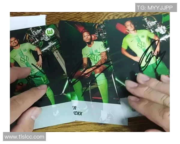 足球球星亲签收藏品的市场价值有多高揭秘真实价格与收藏前景